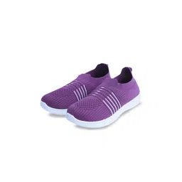 FootStation Women Woven Design Slip-On Sneakers