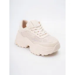 FOREVER SHOE BAZAR Women Perforations Sneakers