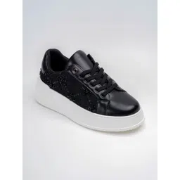 FOREVER SHOE BAZAR Women Textured Sneakers