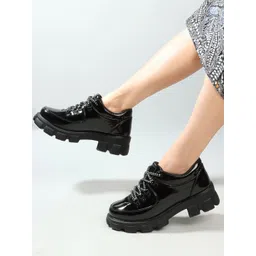 FRANINO PARIS Women Patent Leather Sneakers