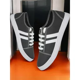 Free Kicks Men Grey Mesh Marking Running Sports Shoes