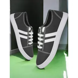 Free Kicks Men Grey Mesh Marking Running Sports Shoes