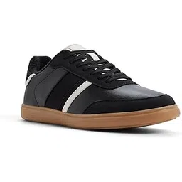 FREEKICKA Men Black Sneakers