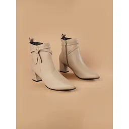 Ginger by Lifestyle Women Casual Block-Heeled Pull-On Boots