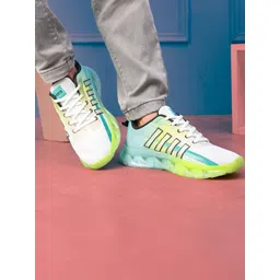 glitchez Men Colourblocked Sneakers
