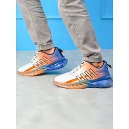 glitchez Men Colourblocked Sneakers