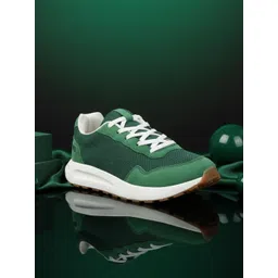 glitchez Men Textured Sneakers