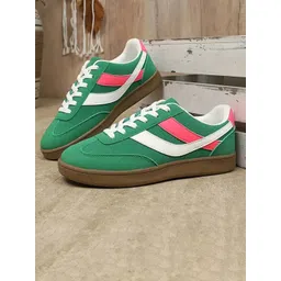 glitchez Women Batman Round Toe Mid-Top Sneakers