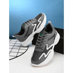 glitchez Women Colourblocked Lightweight Sneakers