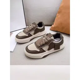 glitchez Women Colourblocked Sneakers