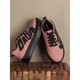 glitchez Women Colourblocked Sneakers