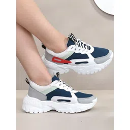 glitchez Women Colourblocked Sneakers