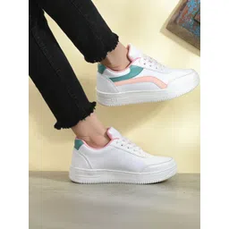 glitchez Women Colourblocked Sneakers