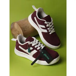 glitchez Women Striped Sneakers