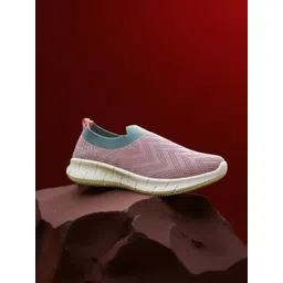 glitchez Women Textured Slip-On Sneakers