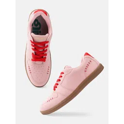 glitchez Women Textured Sneakers
