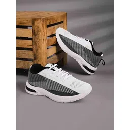 glitchez Women Textured Sneakers