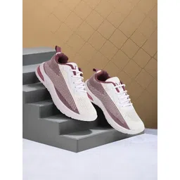 glitchez Women Textured Sneakers