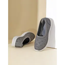 glitchez Women Woven Design Round Toe Slip-On Sneakers