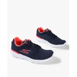 Go Run 400-Optimal Textured Lace-Up Sports Shoes