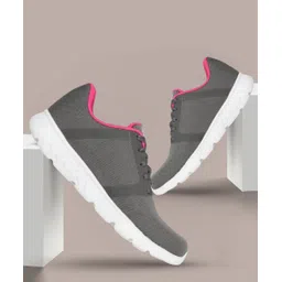 GO RUN 400 Sneakers For Women