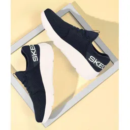 GO RUN ELEVATE - ENH Walking Shoes For Women