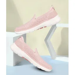 GO WALK 6 - VALERIE Walking Shoes For Women