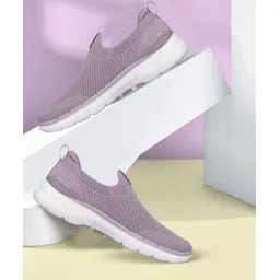 GO WALK 6 - VIBRANT SMILE Walking Shoes For Women