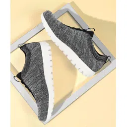 GO WALK TRAVEL - RAD Running Shoes For Women