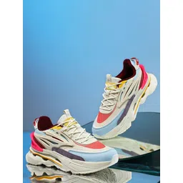 GRITPRO Men Colourblocked Sneakers