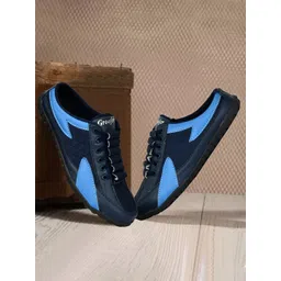 Groofer Men Colourblocked Lace-Up Unique trendy Sneakers