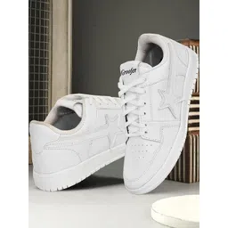 Groofer Men Synthetic Sneakers