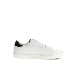 Guess Men's TODI IIK White Casual Sneakers