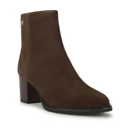 Guess Women's Chocolate Boots