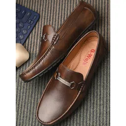 GWALK Men Perforations Slip-On Sneakers