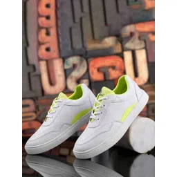 HAKKEL Men Colourblocked Lightweight Sneakers