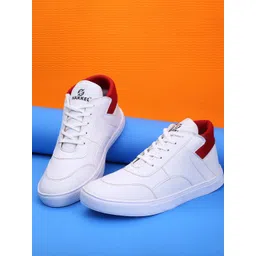 HAKKEL Men Colourblocked Mid Top Lightweight Sneakers