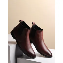 Hayes London Men Blocked Heel Chelsea Boots