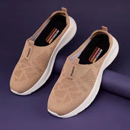 HAZE Walking Shoes For Women