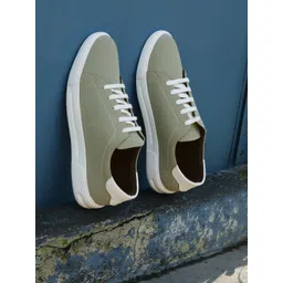 HIGHLANDER Men PU Lace-Up Sneakers