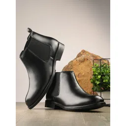Hirels Men Mid-Top Chelsea Boots