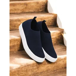 HIROLAS Men Knitted Slip-On Sneakers