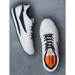 HIROLAS Men White Shock Absorbing Running Shoes