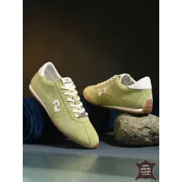 Hoversoul Women's Hetfield Ivory Sneakers