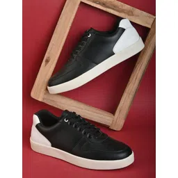 HRX by Hrithik Roshan Men Colourblocked Sneakers
