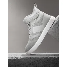 HRX by Hrithik Roshan Men Grey Running Shoes