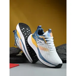 HRX by Hrithik Roshan Men Running Non-Marking Shoes