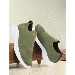 HRX by Hrithik Roshan Men Textured Slip-On Sneakers