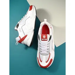 HRX by Hrithik Roshan Men White Colourblocked Lightweight Sneakers