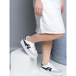 HRX by Hrithik Roshan Women Colourblocked Sneakers